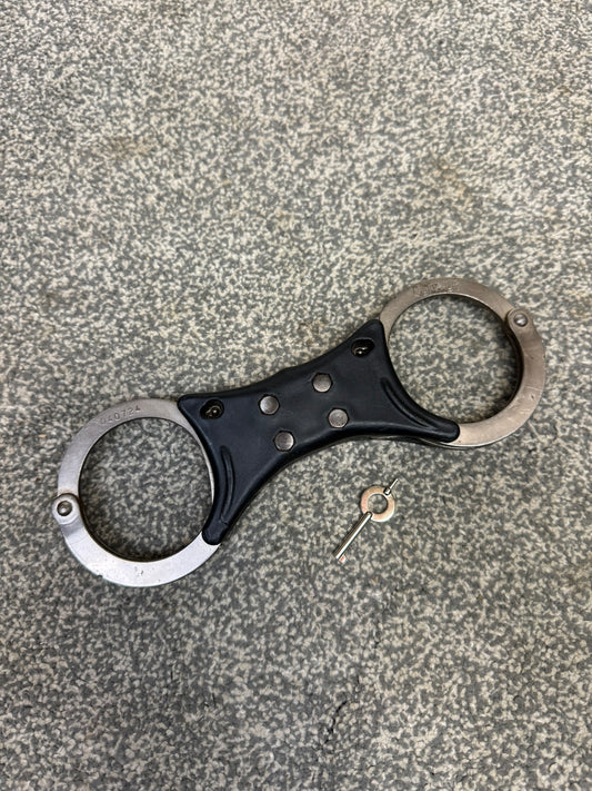 Ex Police Civil Defence Supply Handcuffs Genuine Cuffs With Key Collectible Memorabilia