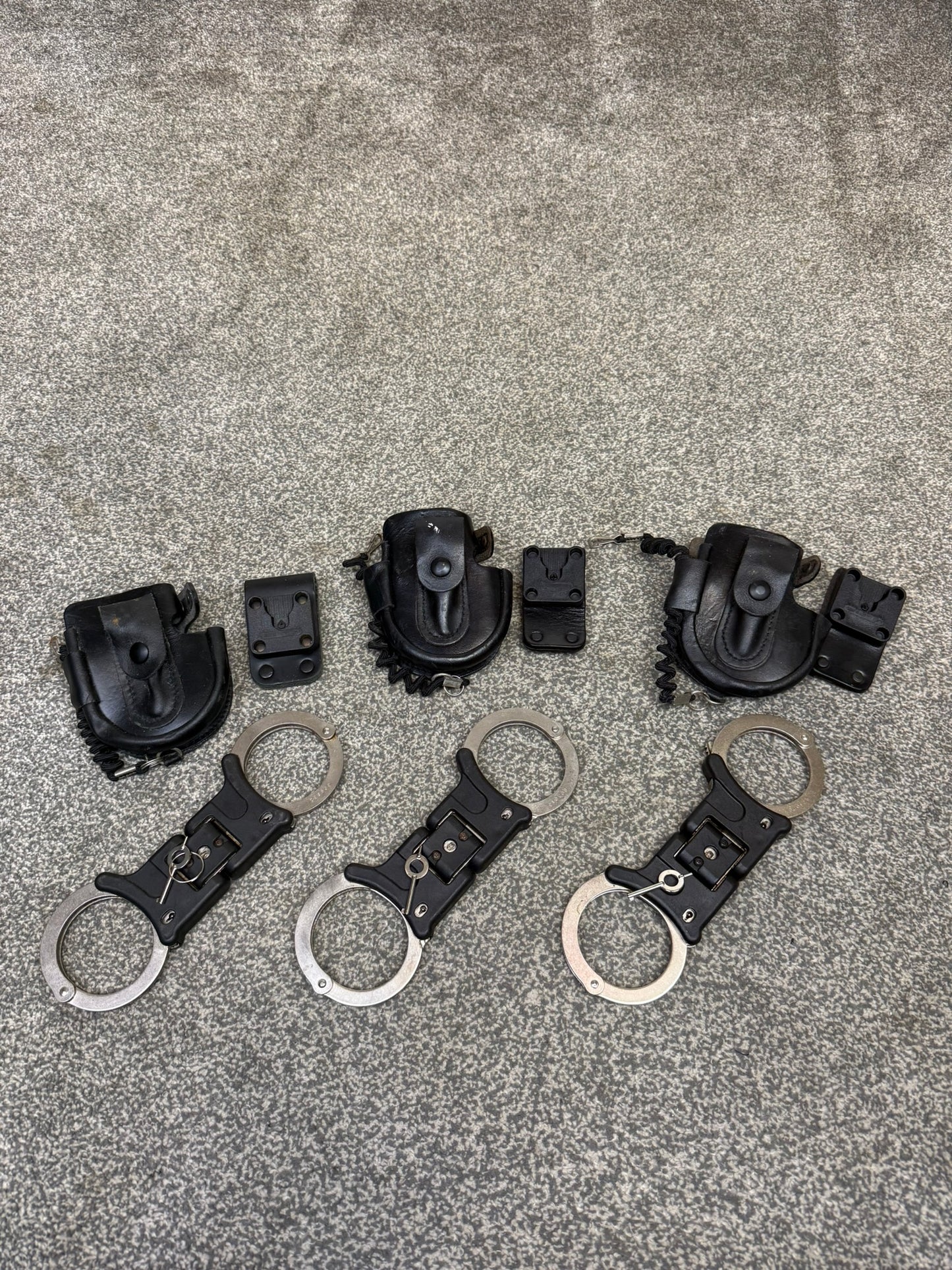 Ex Police Folding Hiatt Handcuffs Hinged Cuffs Pouch & Key Security Collectible