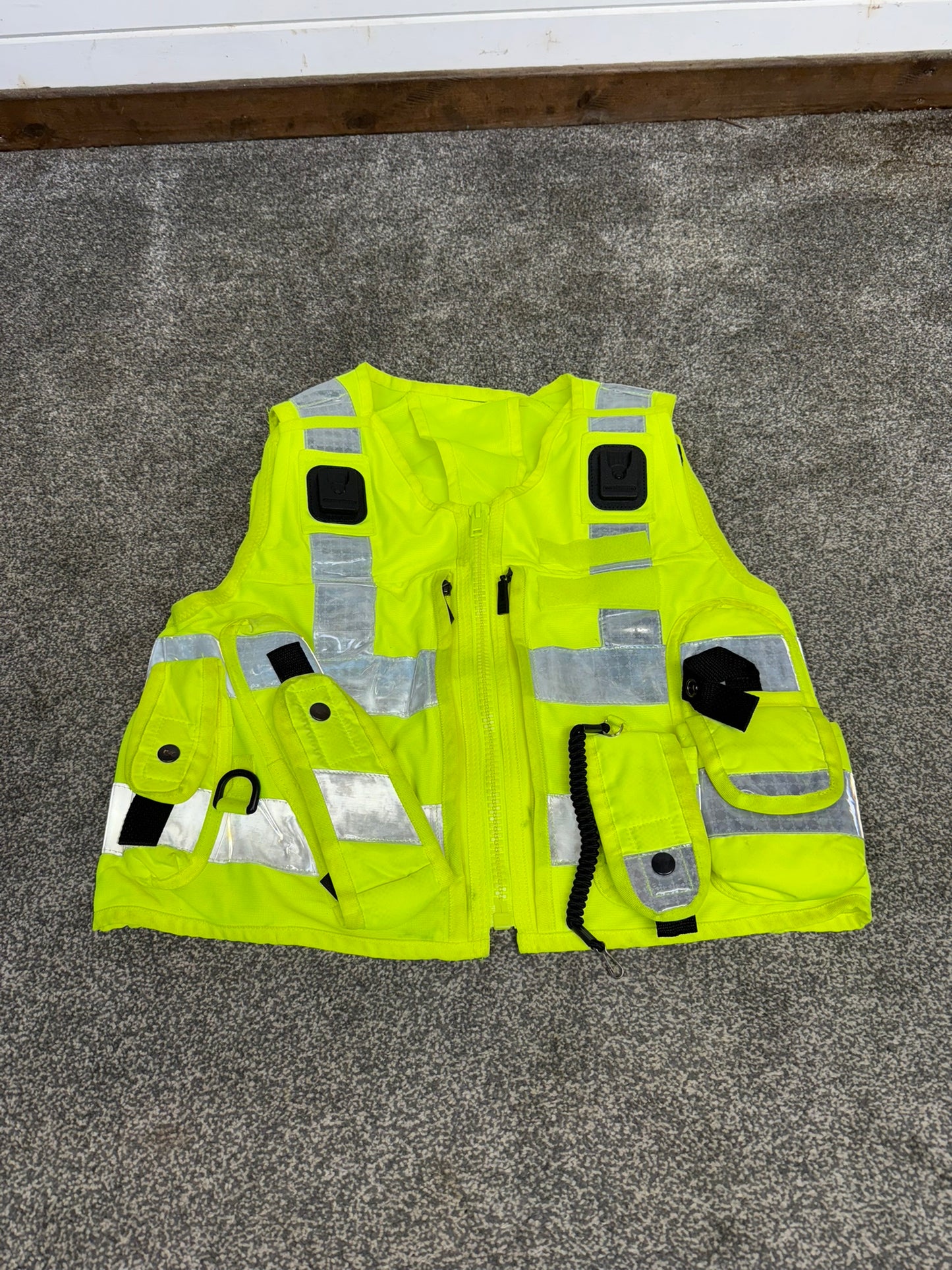 Ex Police Hi Vis Equipment Utility Vest Tac Vest MEDIUM Patrol Security Doorman