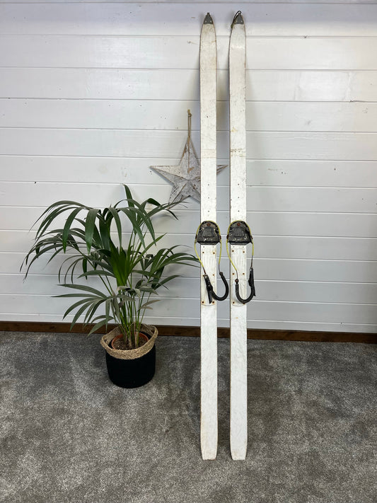 Vintage Rustic Skis 190cm Reclaimed Army Rustic Winter Christmas Display Wedding Decor