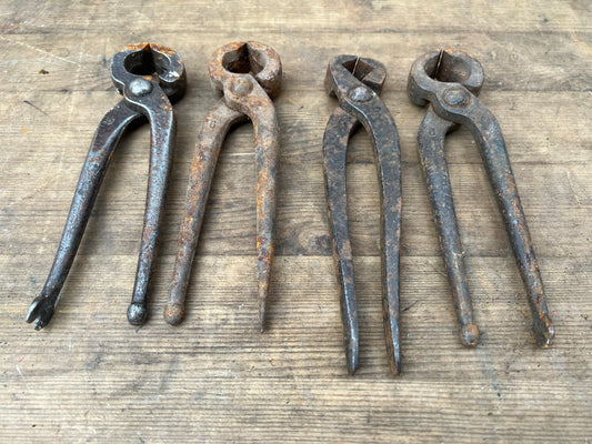 4x Vintage Cobblers Nail Pincers Puller Grips Nippers Cutters