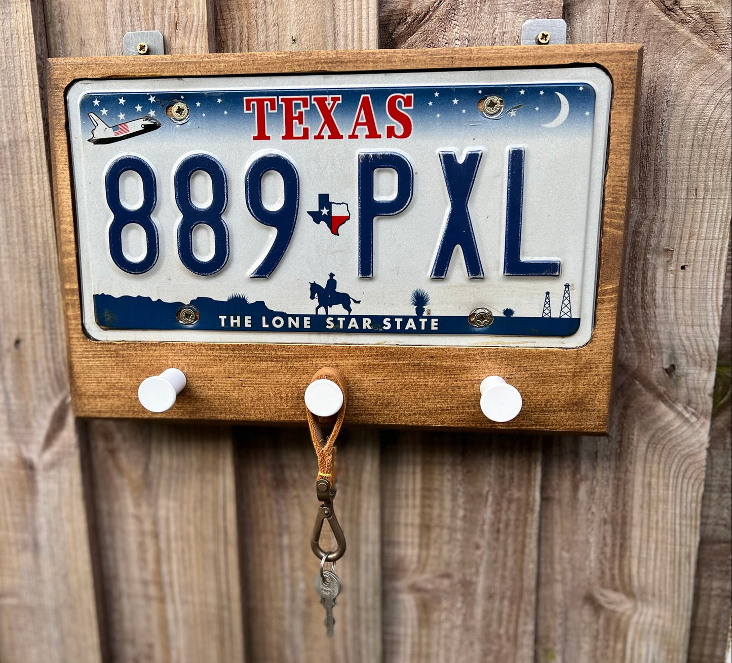 Wooden Texas License Plate Key Holder USA Key Coat Hook Rustic Retro Decor