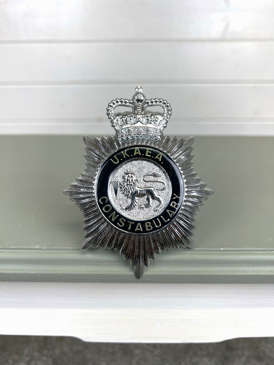 United Kingdom Atomic Energy (U.K.A.E.A.) Constabulary Enamel Queens Crown Bobby Helmet Badge Plate