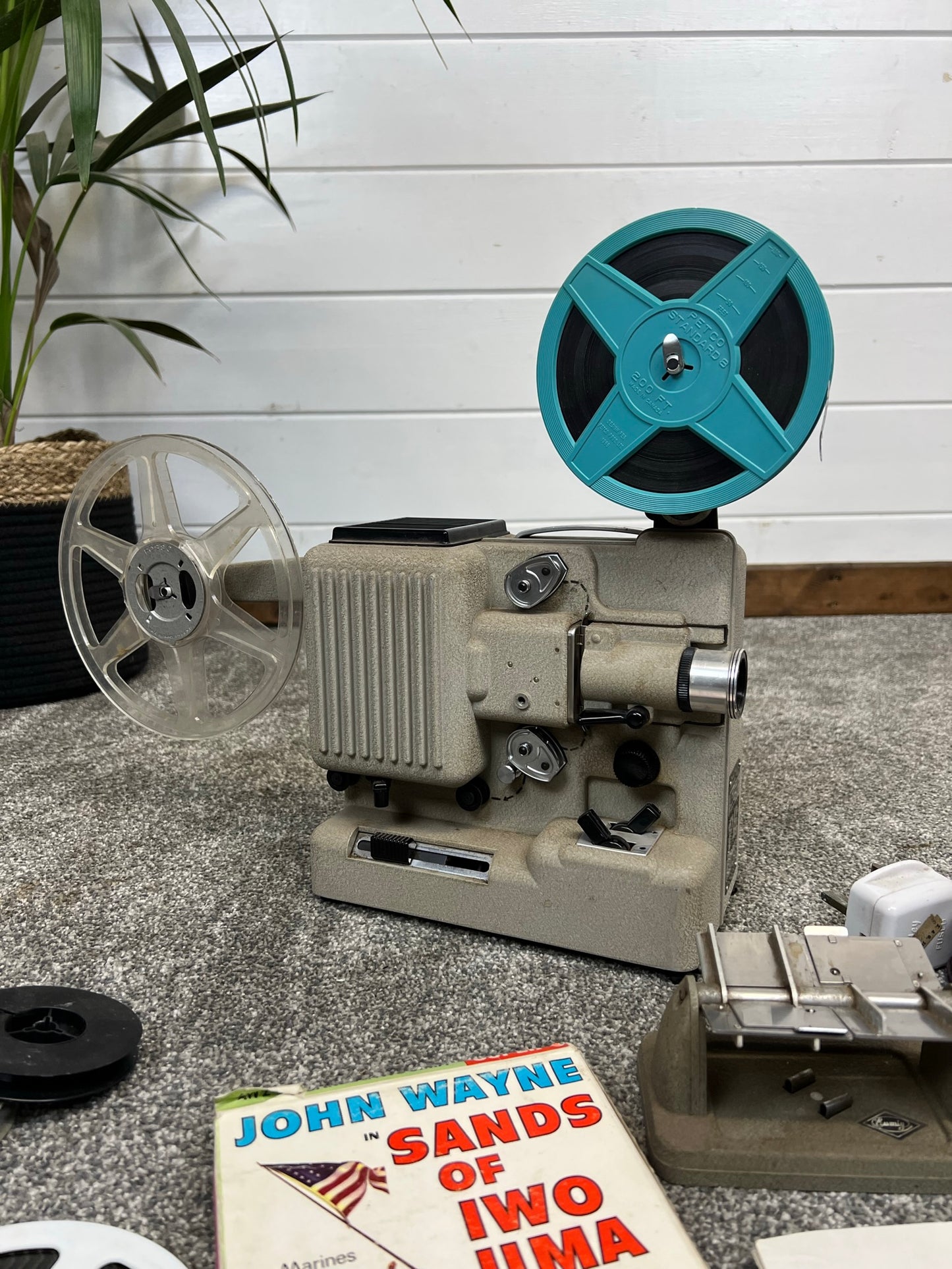 Vintage Eumig Wien Reel Film Projector Type P8 Retro Theatre Display