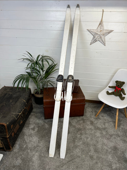 Vintage Army Rustic Nordic Skis Reclaimed Rustic Mountain Ski Display Wedding Decor
