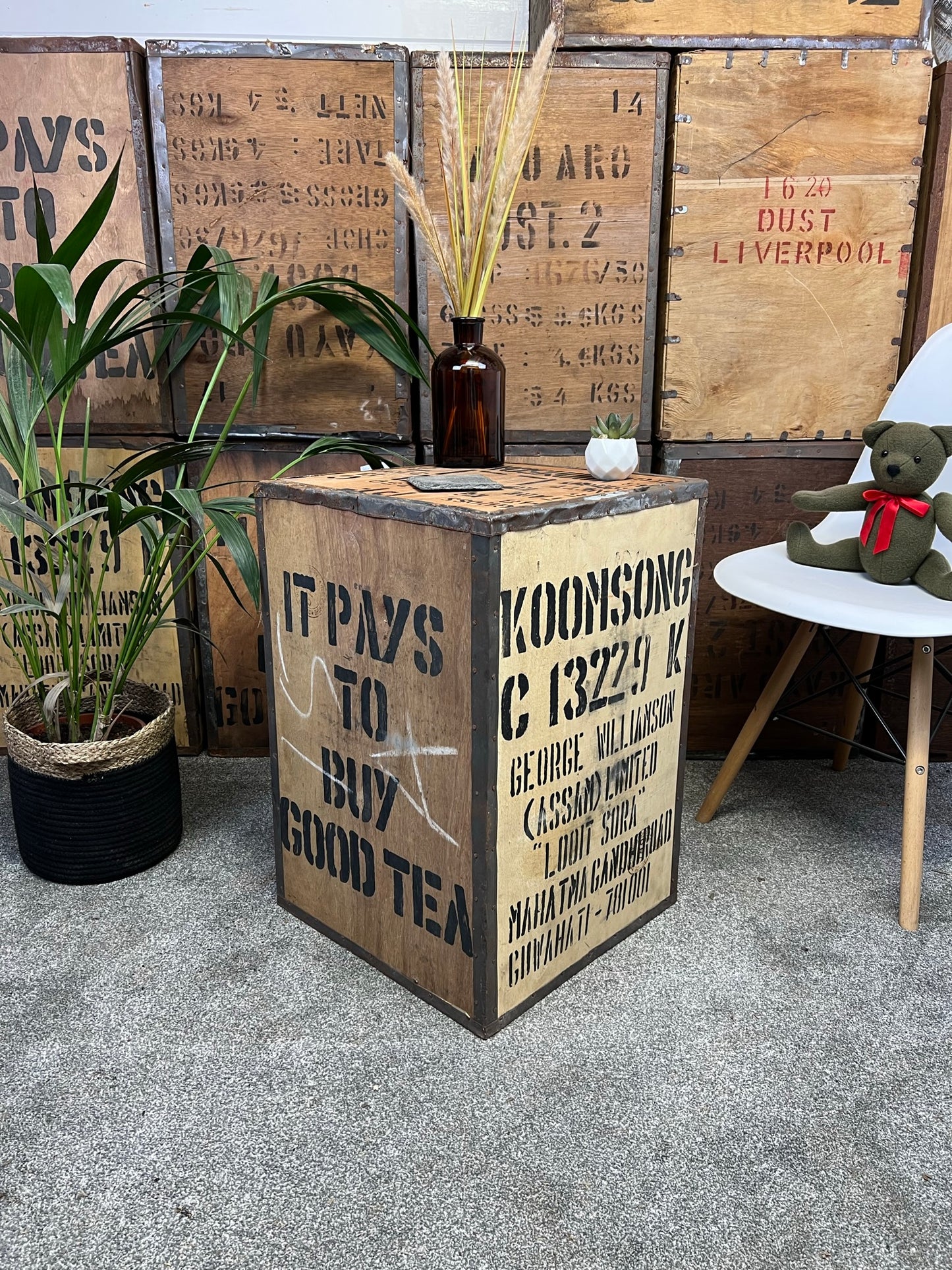 Vintage Tea Crate "It Pays To Buy Good Tea" Rustic Chest Side Coffee Decor Table Box