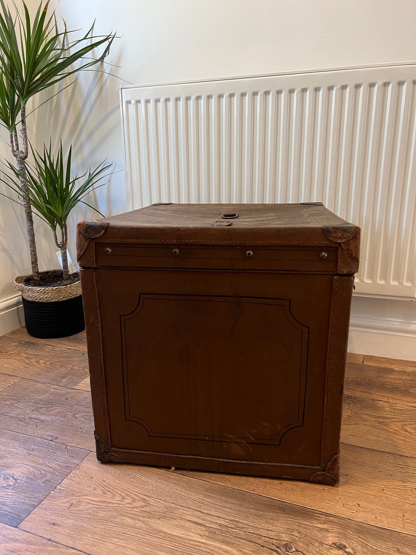 Vintage Square Steamer Trunk Coffee Side Table Original Travel Storage Trunk