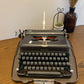 Vintage Retro 1950's Typewriter Imperial Good Companion 3 - Good Working Order