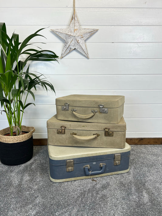 3x Vintage Suitcase Job Lot 1960's Retro Trunk Boho Décor Theatre Film Display Prop