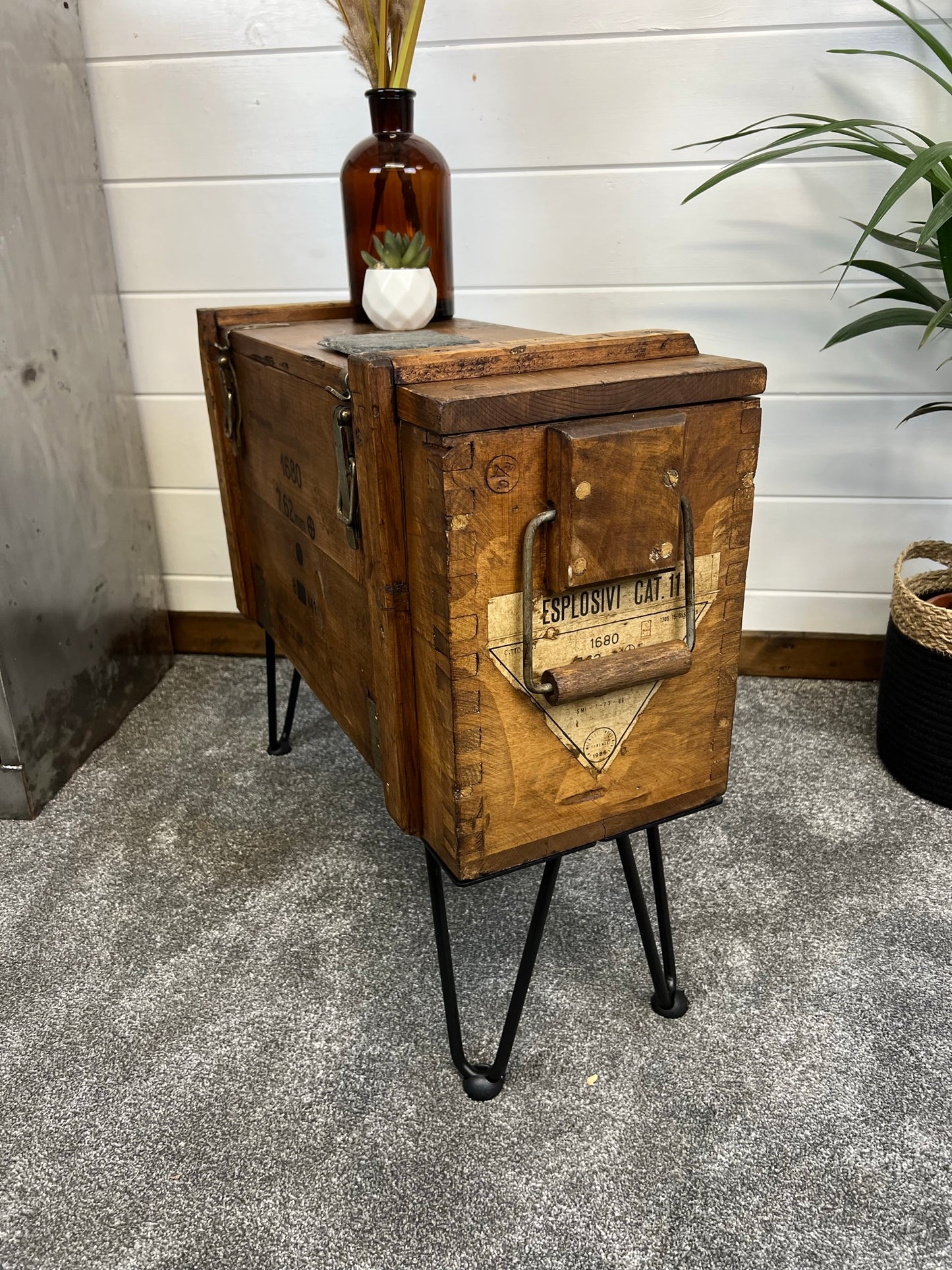 Wooden Ammo Box Coffee Table Vintage 1986 Rustic Storage Toy Chest Industrial Trunk