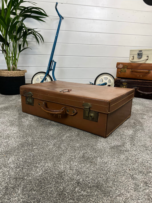 Vintage Orient Make Brown Leather Suitcase With 2x Keys Retro Travel Trunk Display