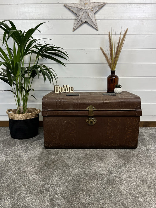 Vintage Metal Travel Chest Trunk Rustic Home Coffee Table Blanket Storage Box