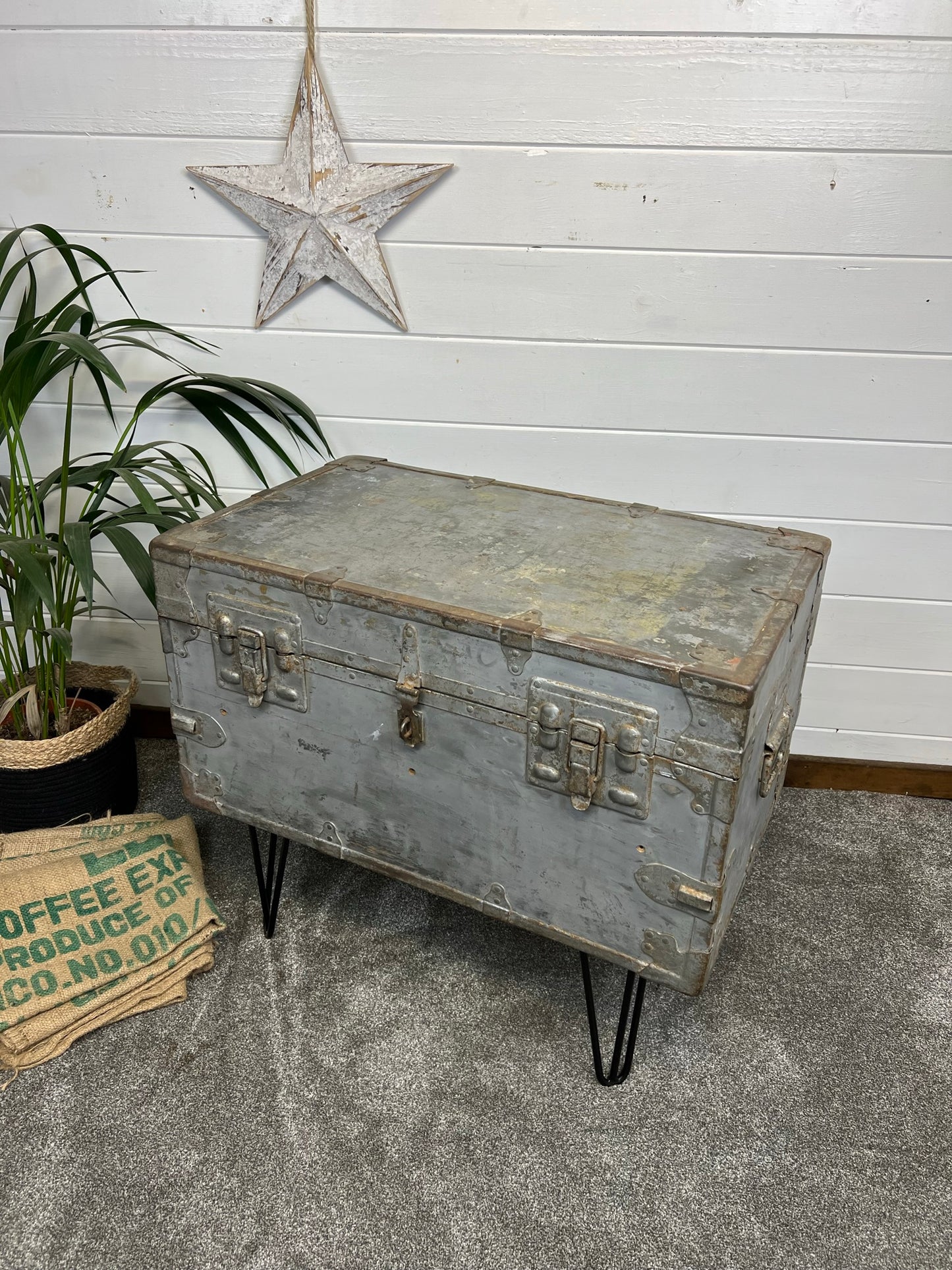 Vintage Industrial Chest Trunk Table Reclaimed Large Coffee Side Table Blanket Box Rustic Steampunk Storage